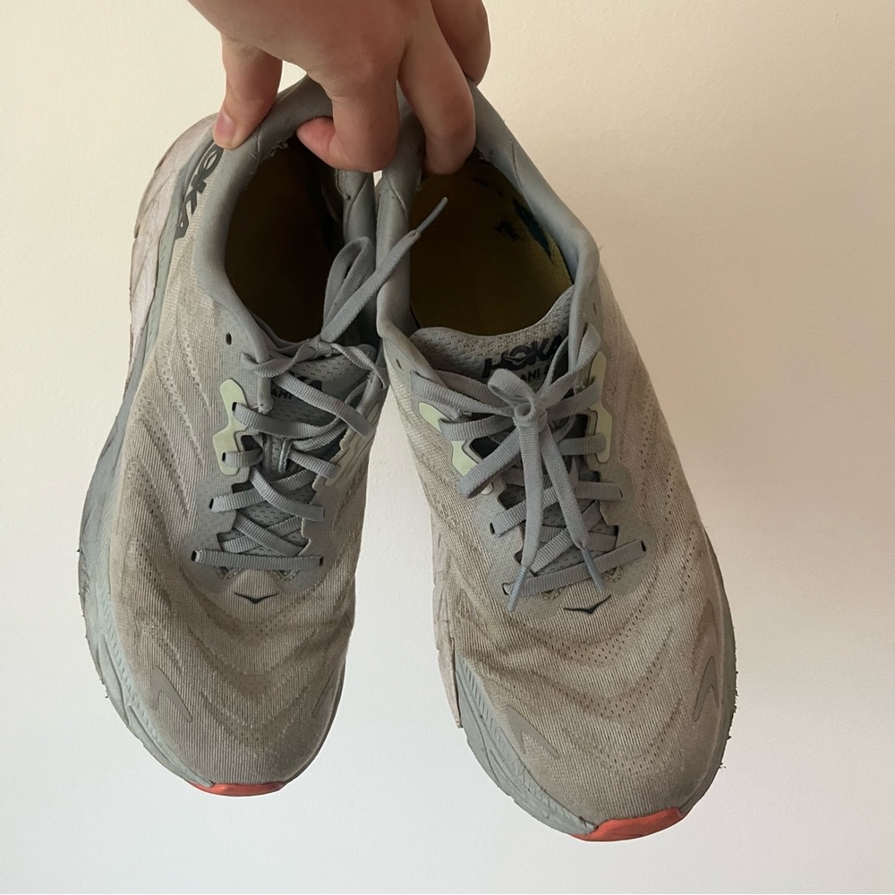 Hoka One One Arahi 6 Womens Athletic Running Shoes Size 12 B Blue 1123195 PABF